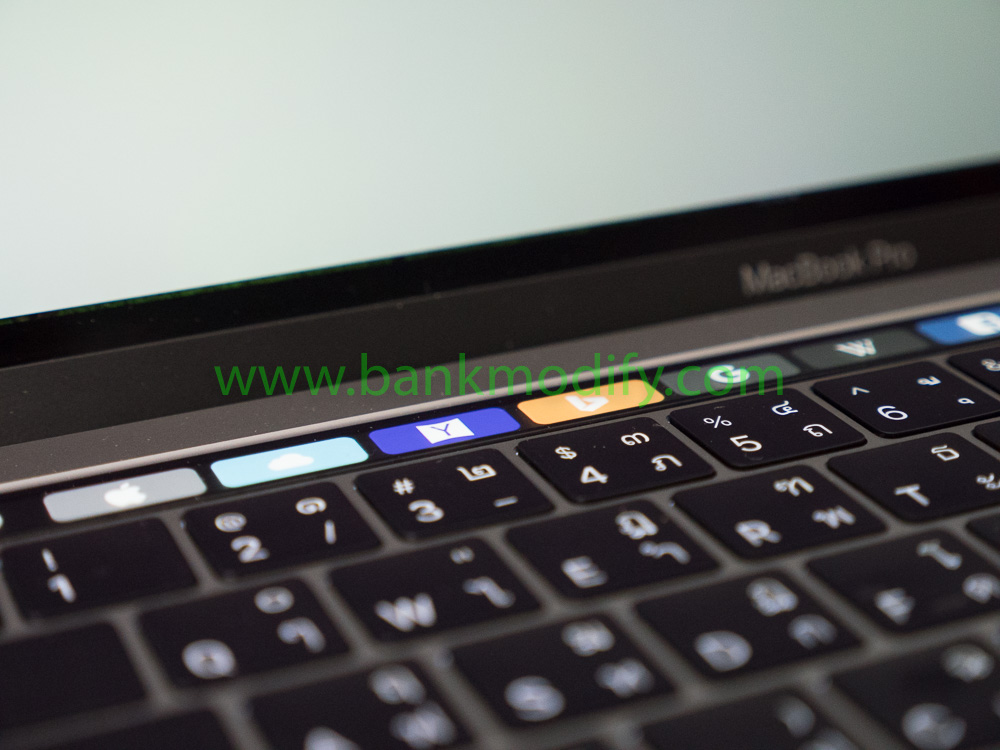 Touchbar บน Safari สามารถเลือกเปิดหน้าเว็บได้ทันที